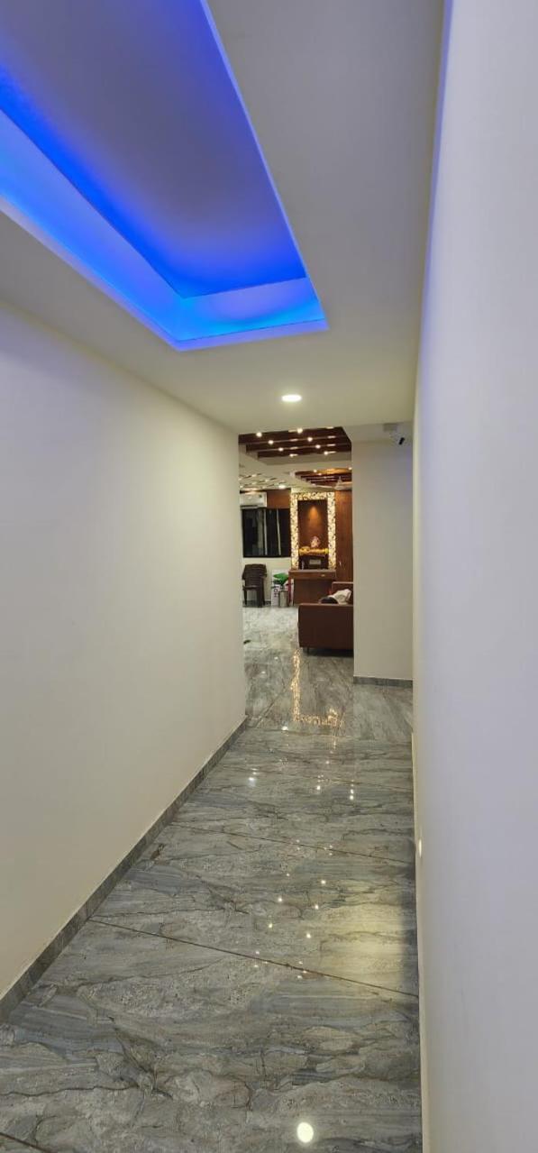 Hotel Sun Shine Ahmadabad Zewnętrze zdjęcie